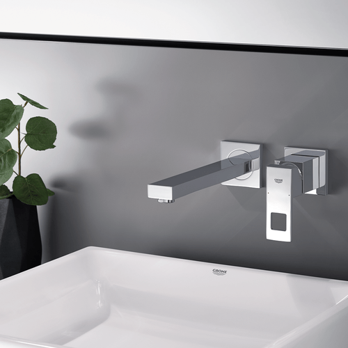 Mezclador de Grifo de Lavamanos con Cuerpo Interno a Muro Grohe Eurocube
