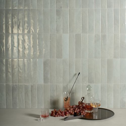 Porcelanato Miniature Soda Grigio Luna Glossy 6x24 cm